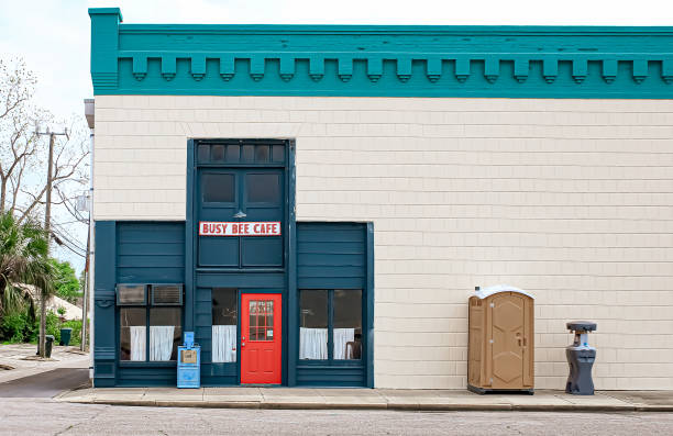Best Affordable portable toilet rental  in Jefferson, IA